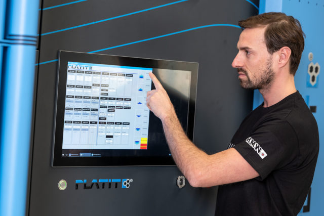 Produktionsmitarbeiter bei HMW